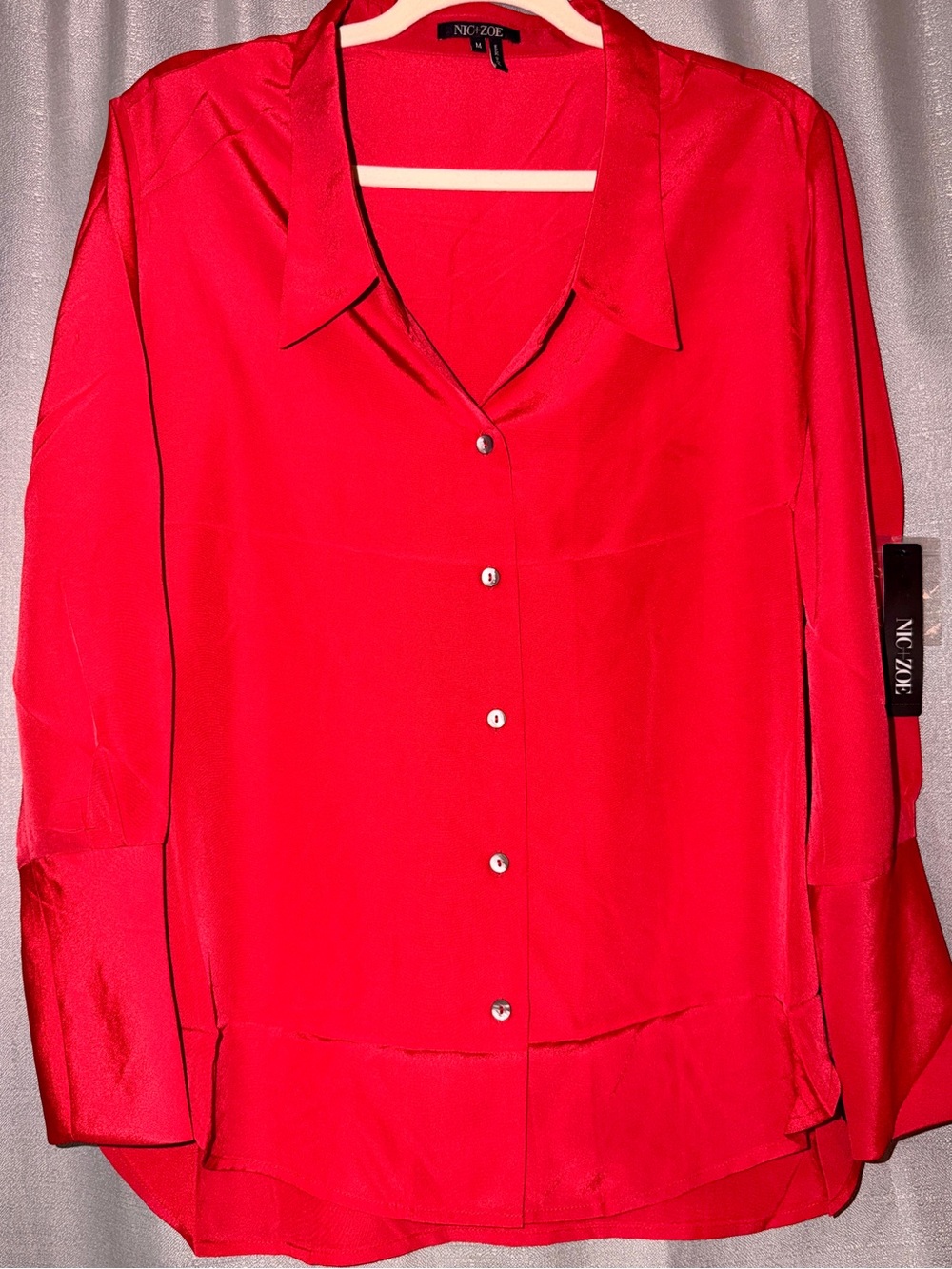 NIC+ZOE True Red Satin Button Down Blouse NWT Women’s Medium